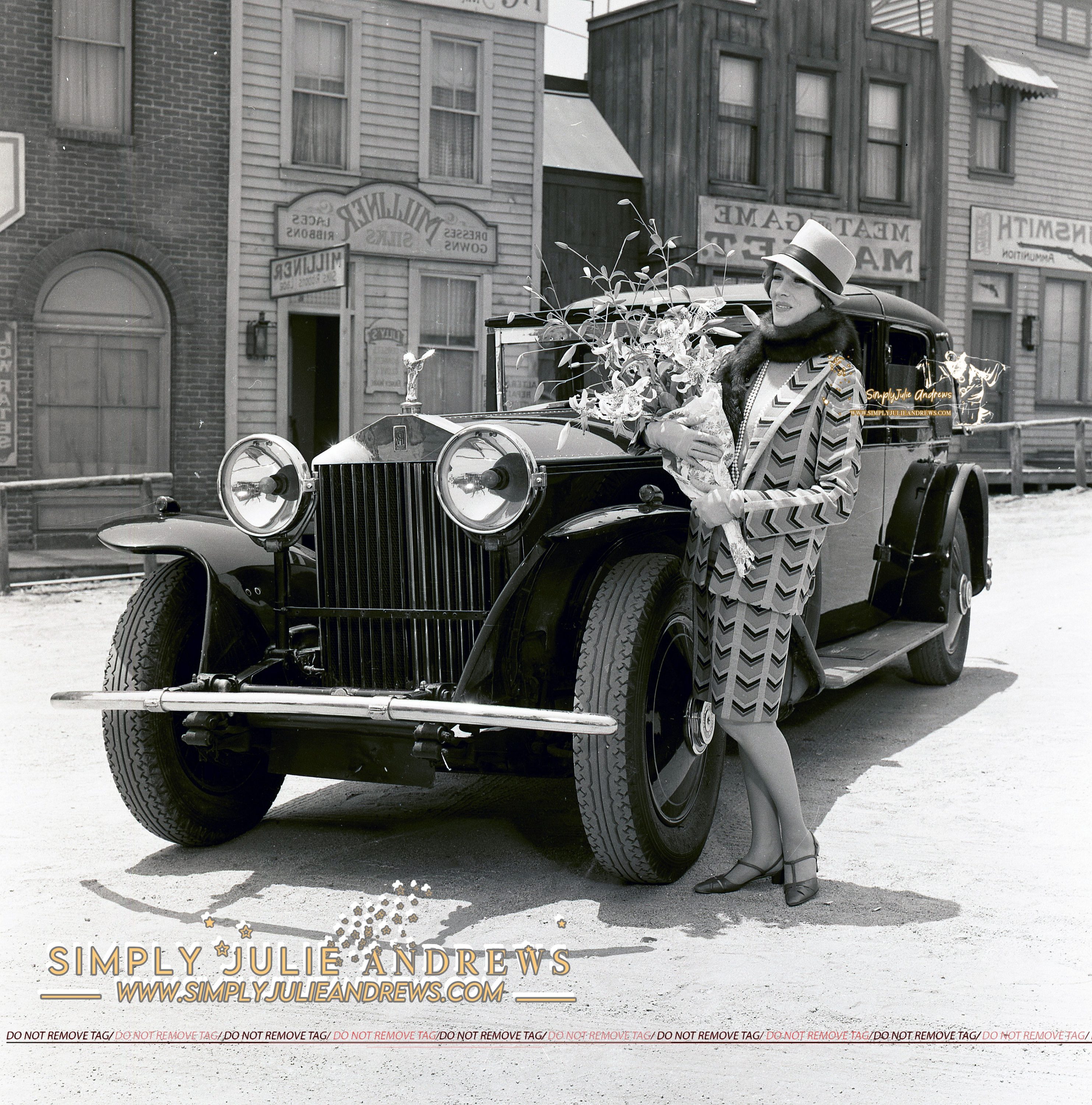 Negative owned, scanned and edit by Simply Julie Andrews fansite! 
